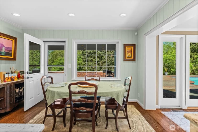 Property photo for 11309 Clovercrest Drive Sw, Lakewood photo 17