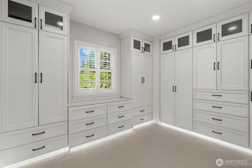 Property photo for 11309 Clovercrest Drive Sw, Lakewood photo 25
