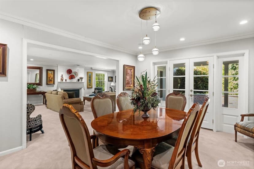 Property photo for 11309 Clovercrest Drive Sw, Lakewood photo 14