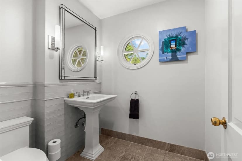 Property photo for 11309 Clovercrest Drive Sw, Lakewood photo 22