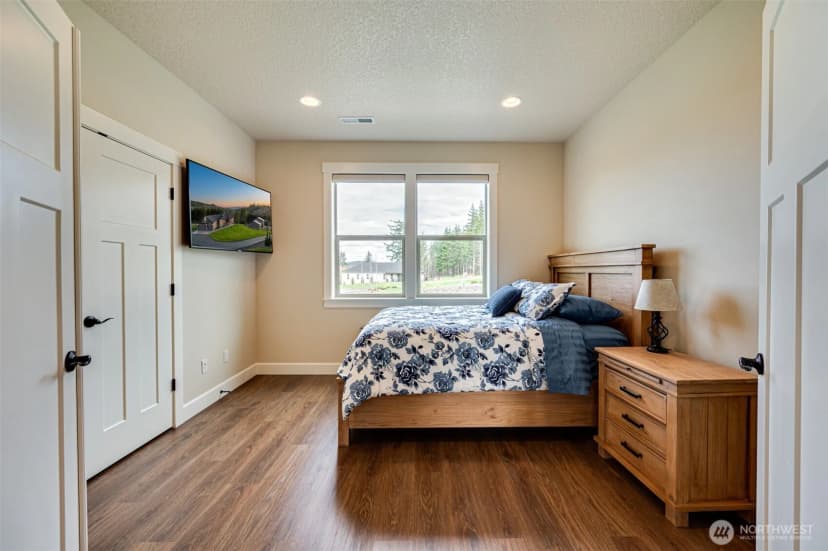 Property photo for 300 Cross Creek Road, Kelso photo 19