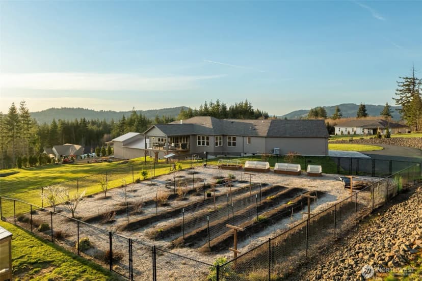 Property photo for 300 Cross Creek Road, Kelso photo 27