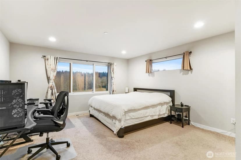 Property photo for 4806 54th Avenue W, University Place photo 17