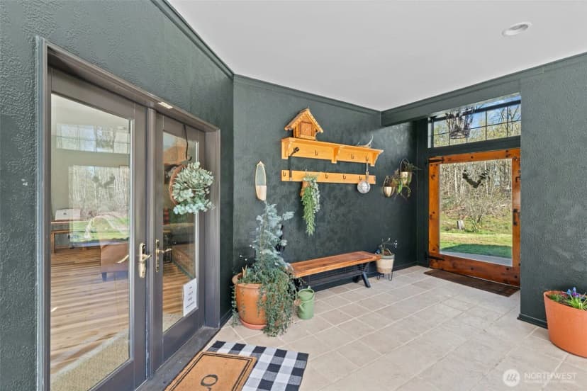 Property photo for 29512 28th Avenue E, Roy photo 5