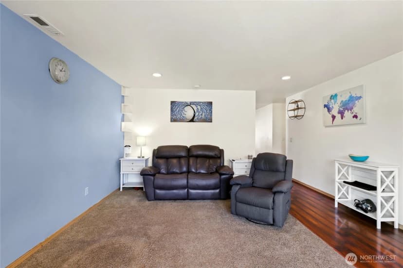 Property photo for 1316 Headley Avenue Nw, Orting photo 11