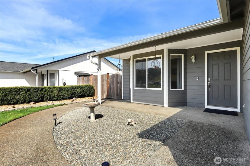 Property photo for 1316 Headley Avenue Nw, Orting photo 8