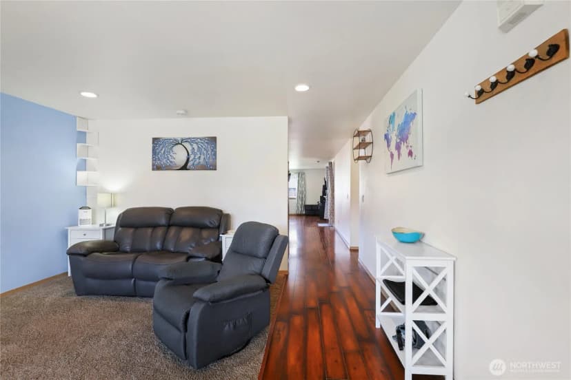 Property photo for 1316 Headley Avenue Nw, Orting photo 36