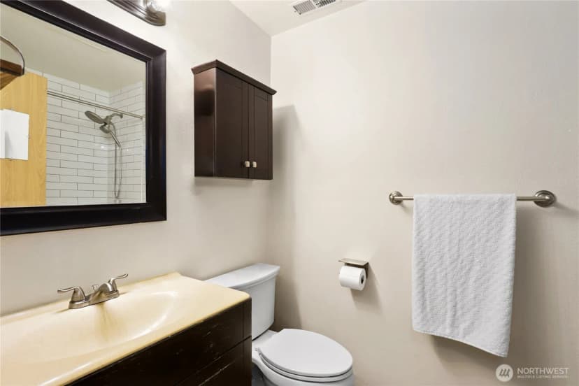 Property photo for 1316 Headley Avenue Nw, Orting photo 30