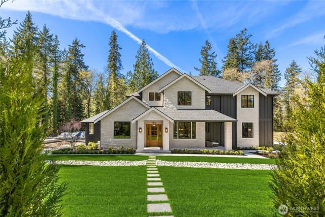 Property photo for 9473 Springwood Avenue Ne, Bainbridge Island