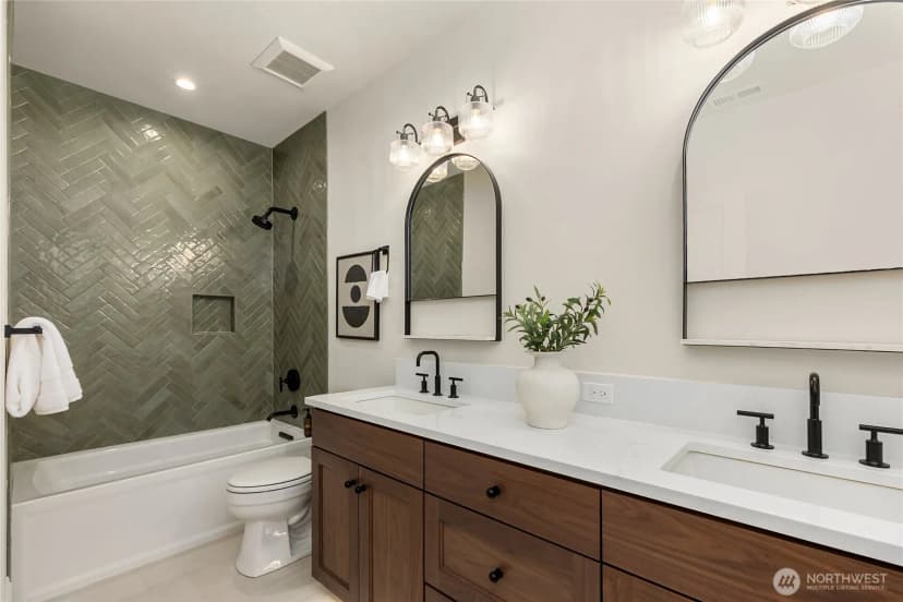 Property photo for 9473 Springwood Avenue Ne, Bainbridge Island photo 31