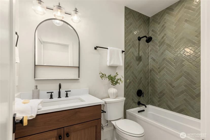 Property photo for 9473 Springwood Avenue Ne, Bainbridge Island photo 33