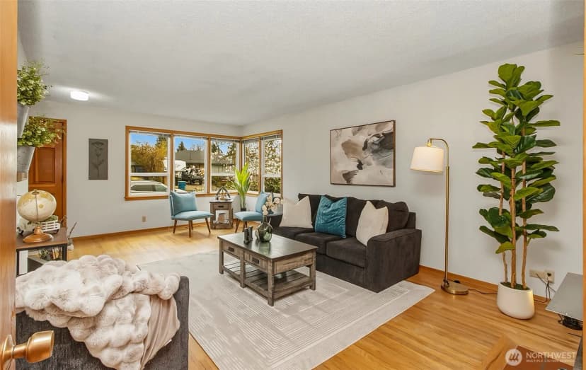 Property photo for 430 Avenue I, Snohomish photo 11