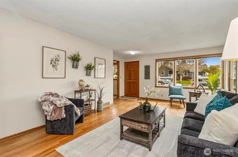 Property photo for 430 Avenue I, Snohomish photo 7