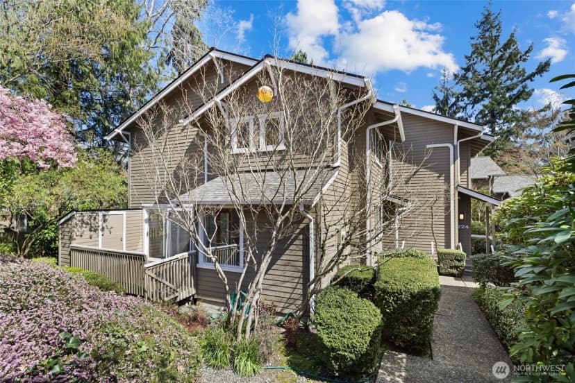 Property photo for 1230 101st Place Ne #1230, Bellevue photo 26