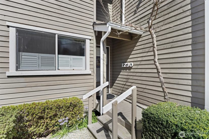 Property photo for 1230 101st Place Ne #1230, Bellevue photo 25