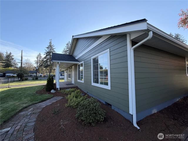 Property photo for 10125 115th Street Sw, Lakewood photo 5