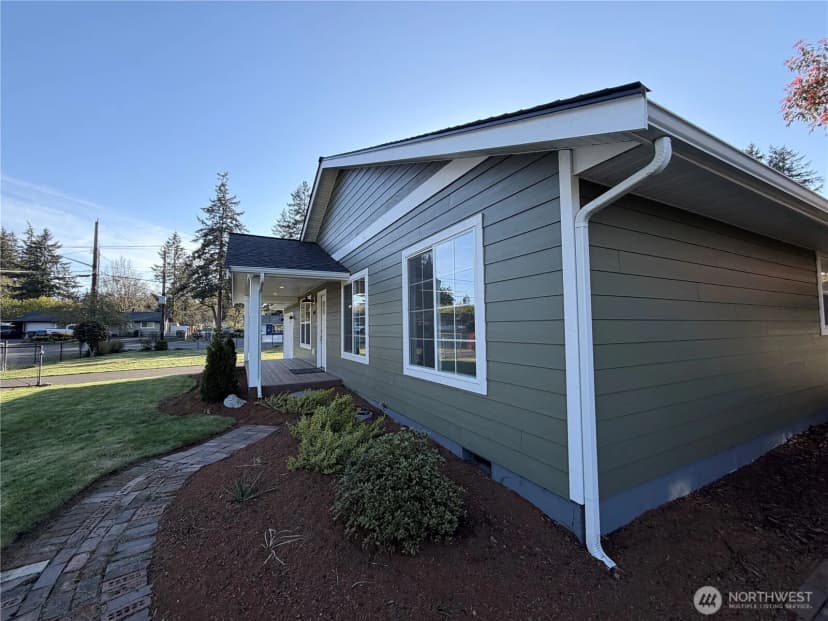 Property photo for 10125 115th Street Sw, Lakewood photo 5