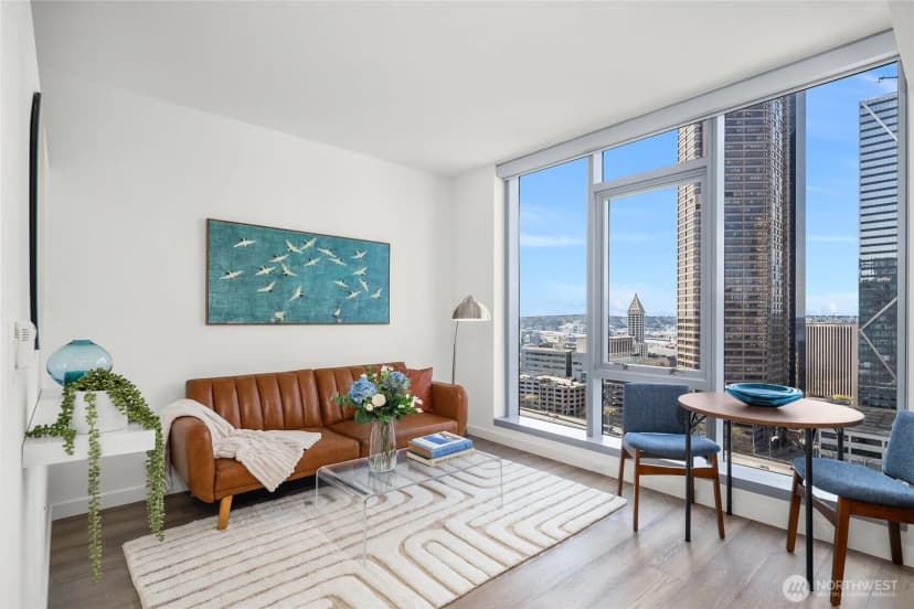 Property photo for 800 Columbia Street #1703, Seattle