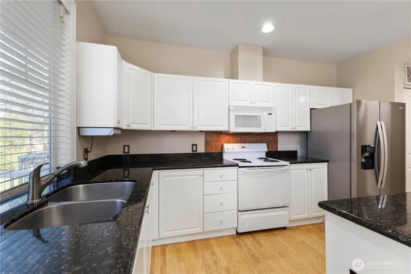 Property photo for 23321 60th Place S ##7-1, Kent photo 13