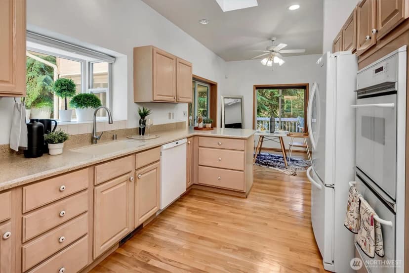 Property photo for 870 238th Avenue Ne, Sammamish photo 22