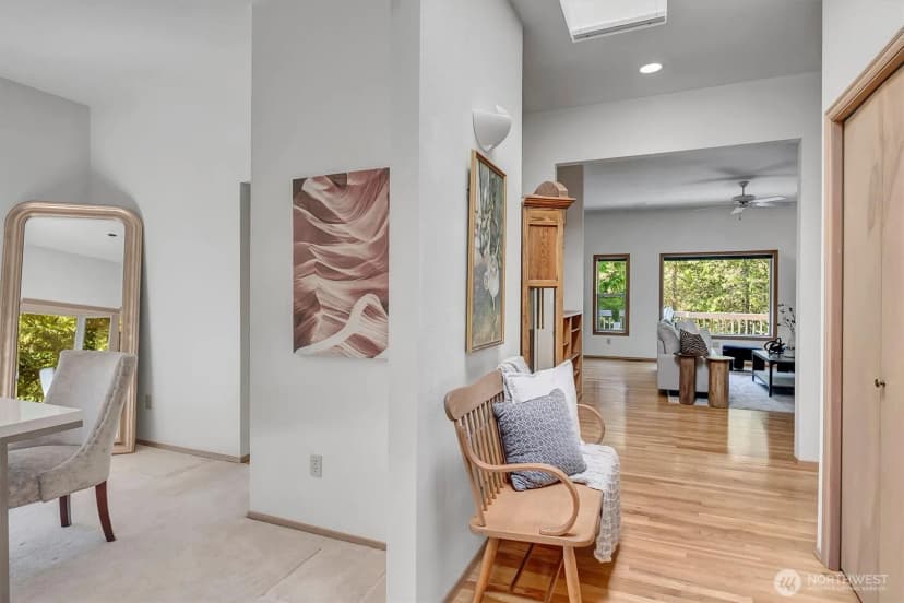 Property photo for 870 238th Avenue Ne, Sammamish photo 19