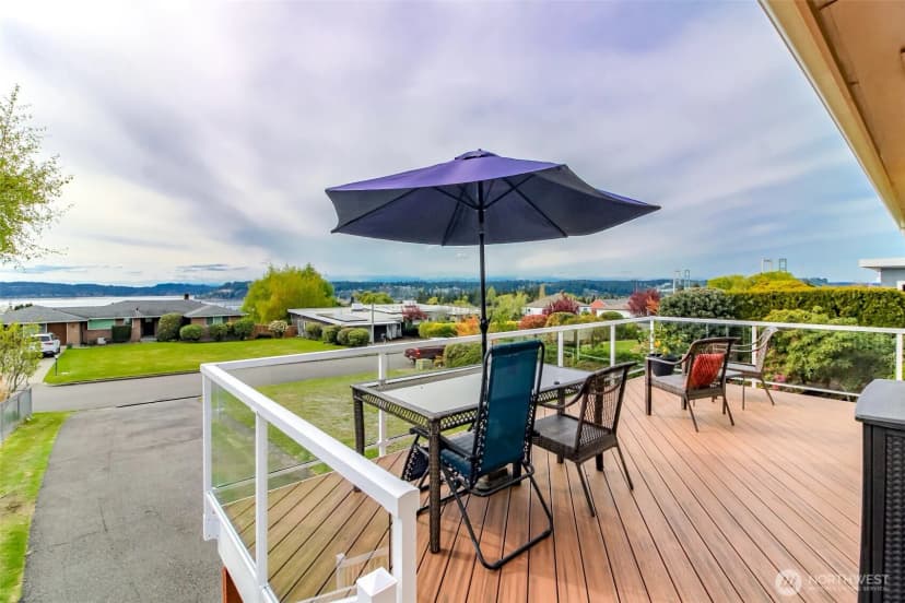 Property photo for 953 S Mountain View Avenue, Tacoma photo 35