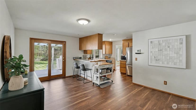 Property photo for 16302 230th Avenue Se, Maple Valley photo 13