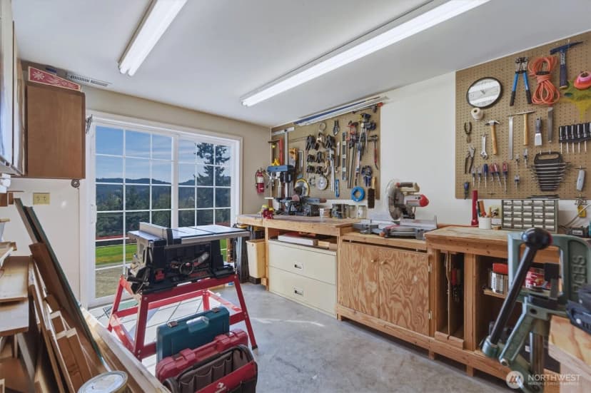 Property photo for 440 N Maple Hill Road, Kelso photo 25