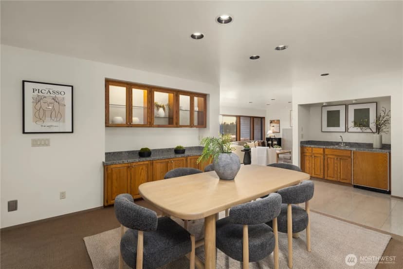 Property photo for 9903 Lake Washington Boulevard Ne #201, Bellevue photo 9