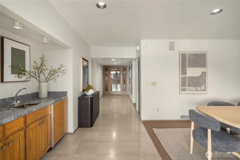 Property photo for 9903 Lake Washington Boulevard Ne #201, Bellevue photo 26