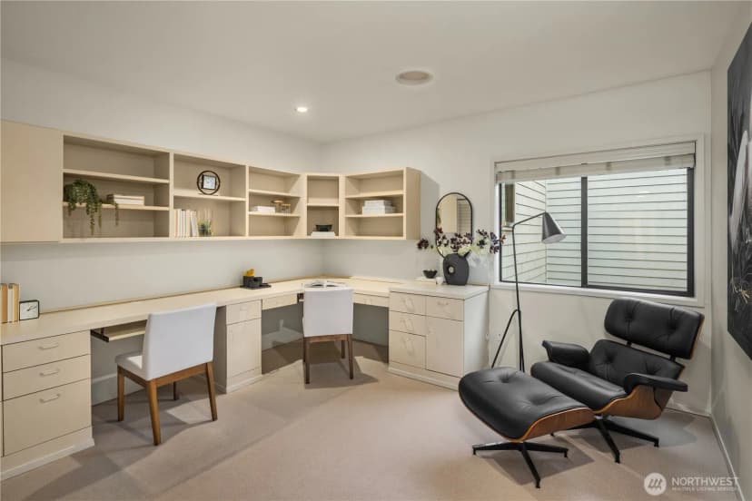 Property photo for 9903 Lake Washington Boulevard Ne #201, Bellevue photo 24