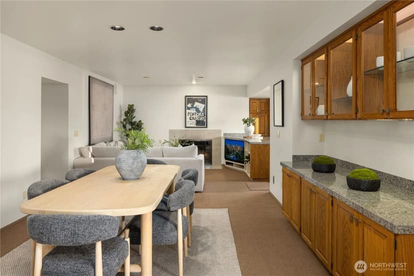 Property photo for 9903 Lake Washington Boulevard Ne #201, Bellevue photo 8