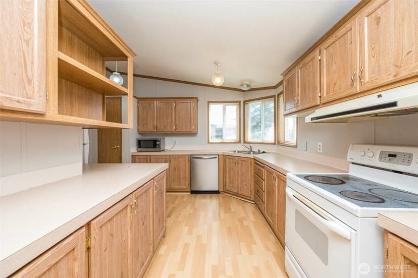 Property photo for 1905 138th Street E #122, Tacoma photo 16