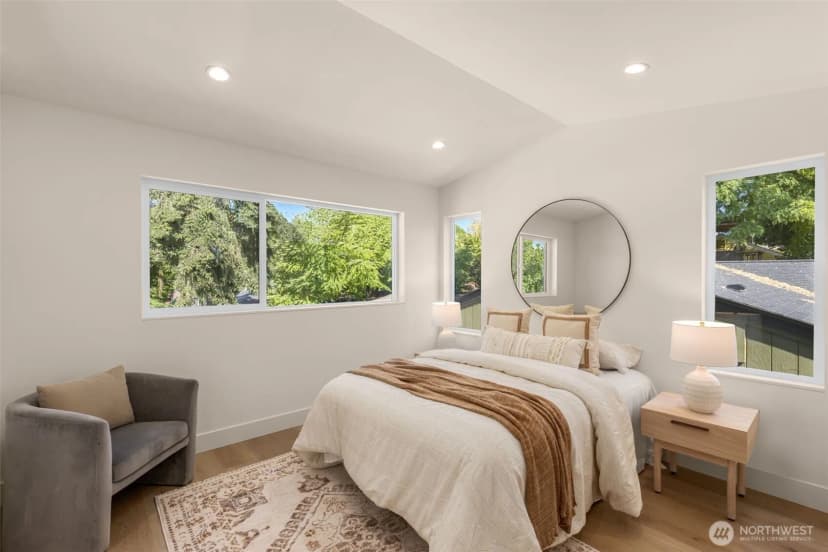 Property photo for 8109 34th Avenue Sw #b, Seattle photo 23