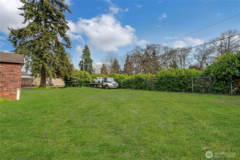 Property photo for 3207 83rd Street S, Lakewood photo 19