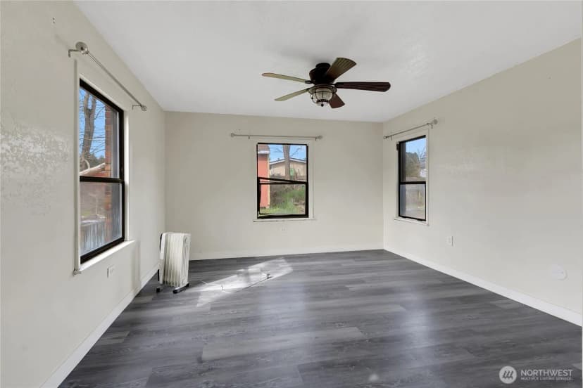 Property photo for 3207 83rd Street S, Lakewood photo 9