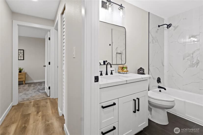 Property photo for 513 Ne Cottonwood Drive, Bremerton photo 12