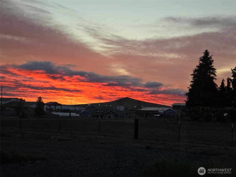 Property photo for 341 Wilson Road, Selah photo 23