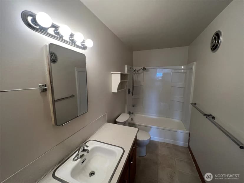 Property photo for 1505 E Galer Street #1-4, Seattle photo 9