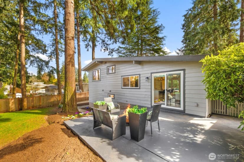 Property photo for 14240 Lake Hills Boulevard, Bellevue photo 31