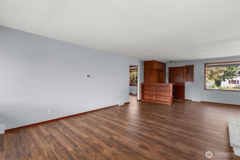Property photo for 15108 74th Street E, Sumner photo 5