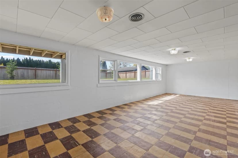 Property photo for 15108 74th Street E, Sumner photo 22