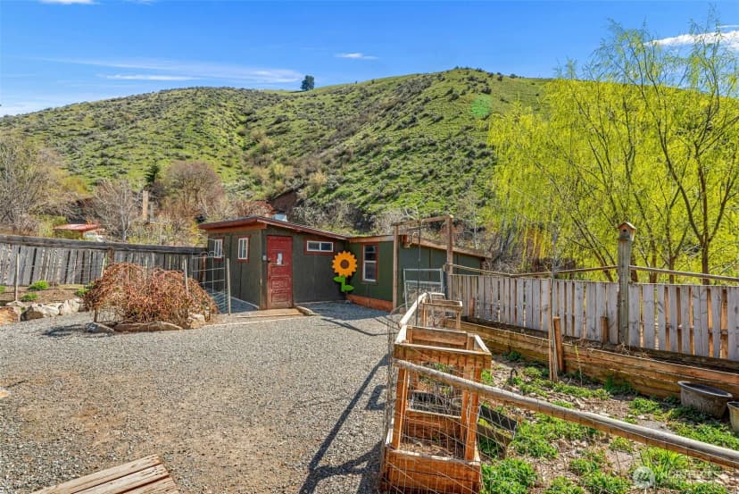 Property photo for 61 Twin Ponds Lane, Cashmere photo 27