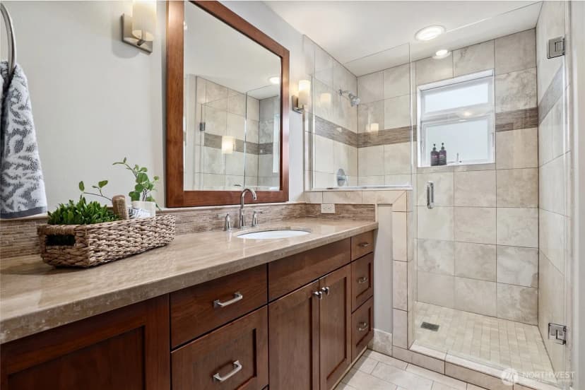 Property photo for 506 Lakeside Avenue S #w1, Seattle photo 27