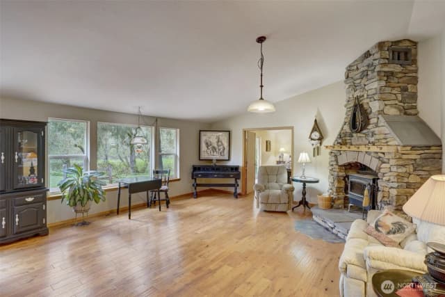Property photo for 1319 Winlock Vader Road #19, Winlock photo 3