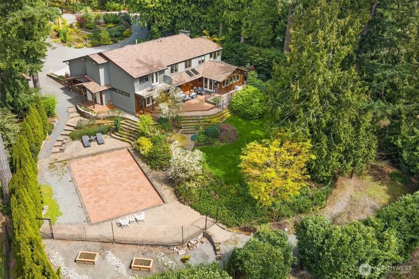 Property photo for 25137 Se Mirrormont Place, Issaquah photo 38
