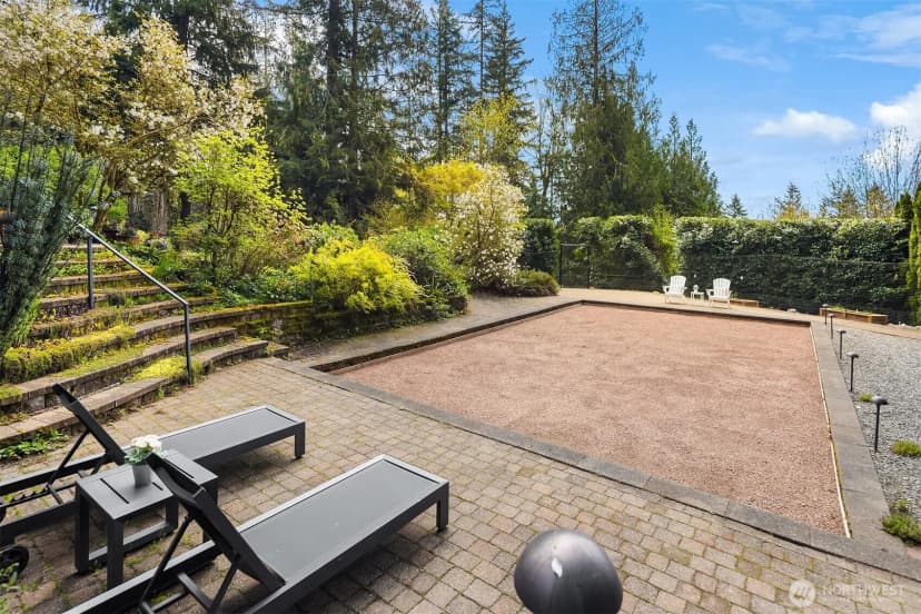 Property photo for 25137 Se Mirrormont Place, Issaquah photo 34