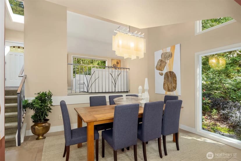 Property photo for 25137 Se Mirrormont Place, Issaquah photo 7