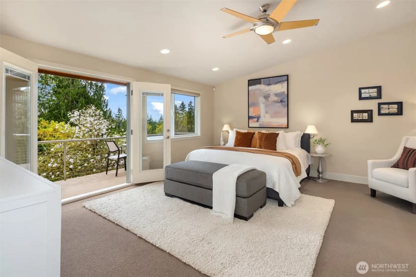 Property photo for 25137 Se Mirrormont Place, Issaquah photo 23