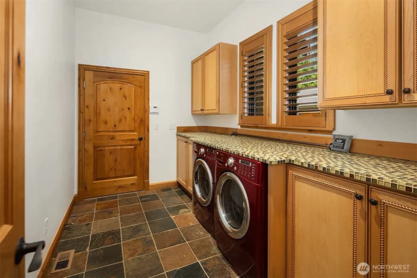 Property photo for 4209 140th Street Nw, Marysville photo 22